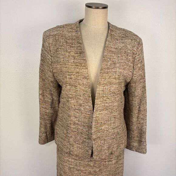 VTG Textured Two Piece Skirt Suit Set Beige Tan Career Work Wear Old Money - Picture 6 of 12